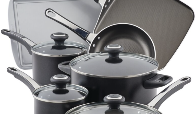 Farberware Nonstick 17-Piece Aluminum Cookware Set only $71.99 shipped (Reg. $200!)