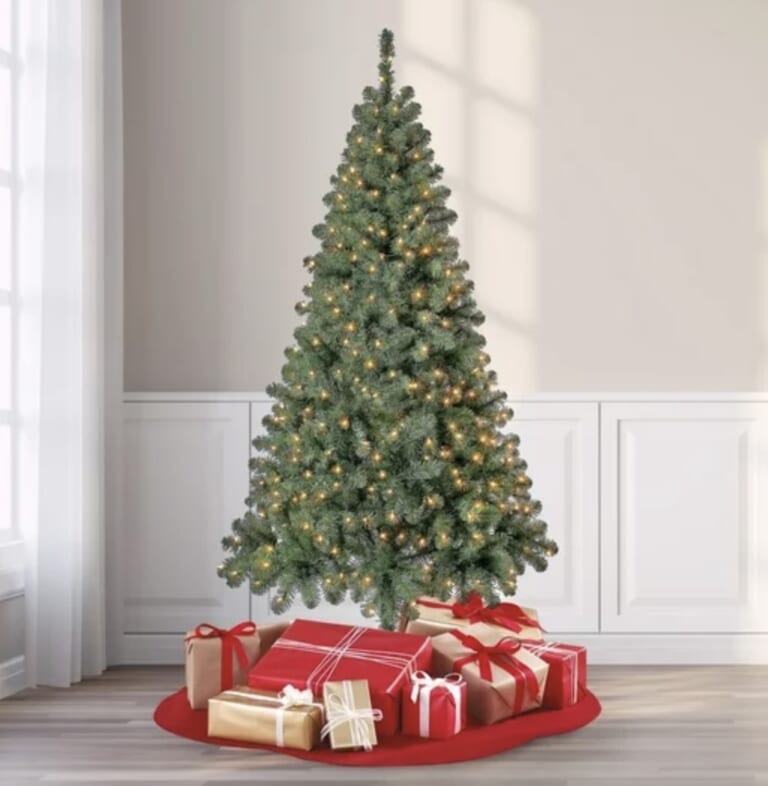 6.5 ft Pre-Lit Madison Pine Artificial Christmas Tree