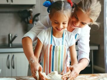 Kid’s Baketivity Baking Box for just $3.99 shipped! (Reg. $35)