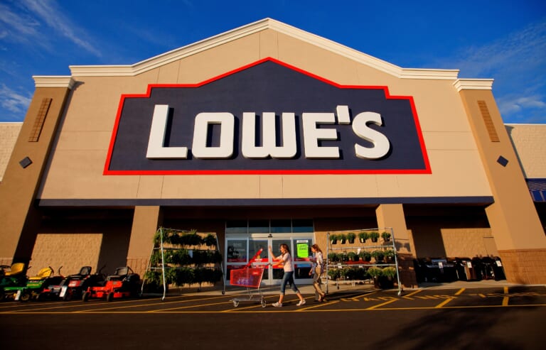 Lowe’s Early Black Friday Sale: Christmas Trees, Fire Pits, Blink Camera, and more!