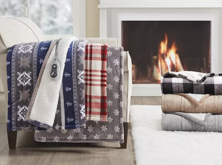 HOT Black Friday Deals on Cuddl Duds Throws!!