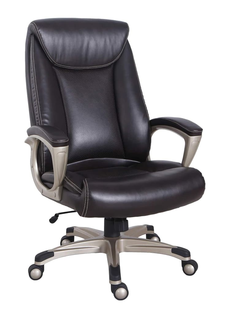 Amazon Basics Big & Tall Executive Computer Desk Chair for $125 + free shipping