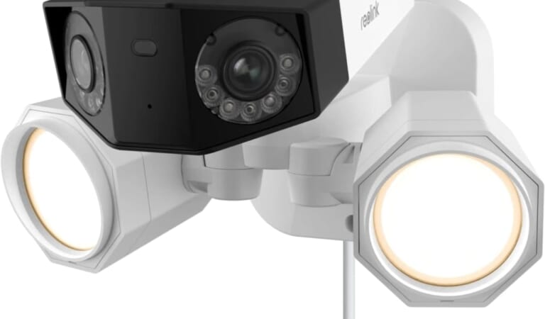 Reolink 4K 8MP Duo Floodlight PoE Security Camera for $112 + free shipping