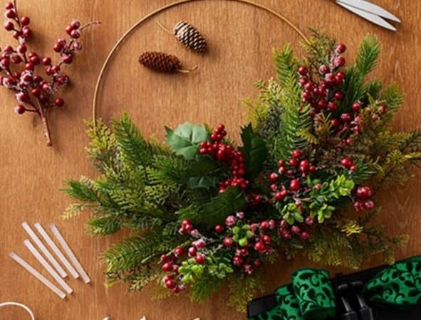 *HOT* Michaels Christmas Decor Deals: Wreath and Wrapping Supplies, plus more! {Black Friday Deal}