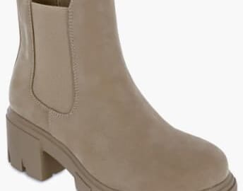 Mia Ivy Lug Sole Chelsea Boots in Stone Brus