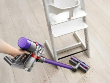 Walmart Black Friday! Dyson V8 Origin+ Cordless Vacuum $225 Shipped Free (Reg. $420)