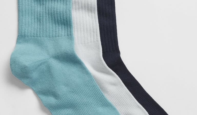 GapFit Men's Crew Socks 3-Pack for $4 + free shipping