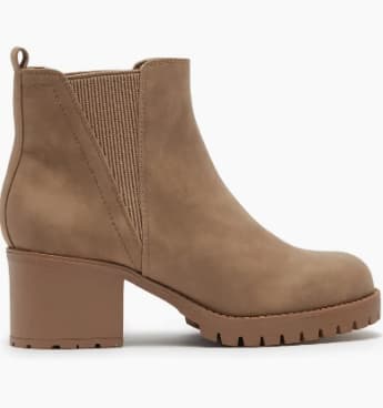 MIA Jody Ribbed Lug Sole Chelsea Boots in Sahara