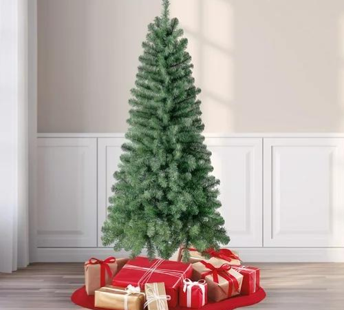 Holiday Time 6-ft Non-Lit Wesley Pine Green Artificial Christmas Tree $25 (Reg. $36)