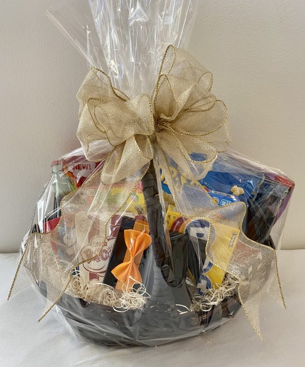 DIY Family Movie Night Gift Basket