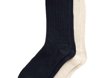 Banana Republic Factory Men's Waffle Socks 2-Pack for $6 + free shipping w/ $50