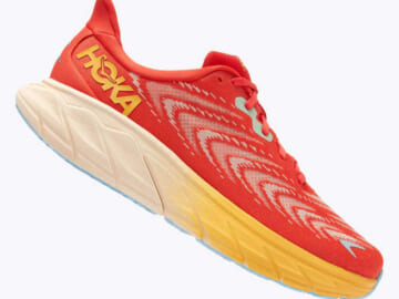 Hoka Men's Arahi 6 Running Shoes for $112 + free shipping