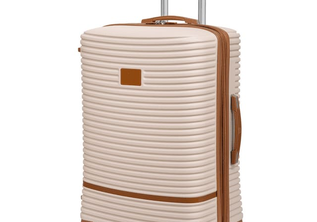 IT Luggage IT luggage Replicating 27" Hardside Spinner Luggage for $84 + free shipping