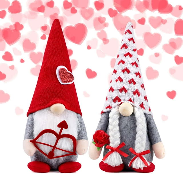 Valentine's Day Decor at Walmart under $15 + free shipping w/ $35