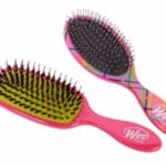 Wet Brush 2-piece Night Vision Detangler Bundle Hairbrush Set