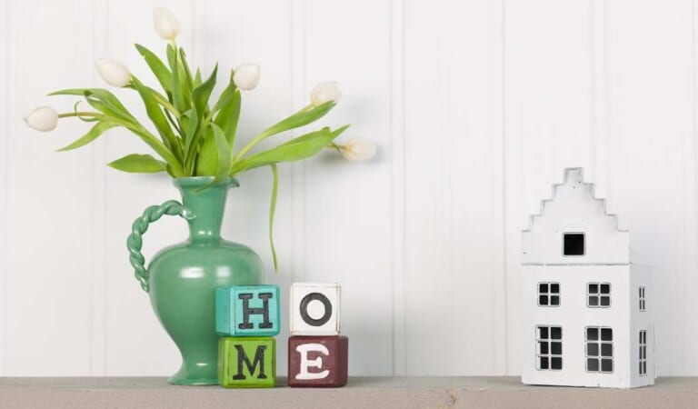 10 Easy Ways To Simplify Your Home