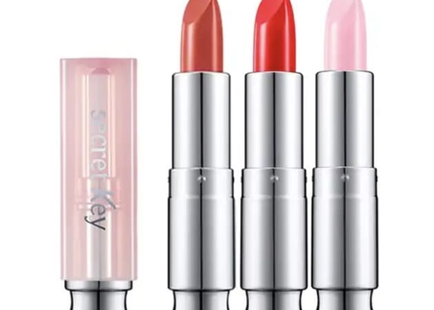 Free Secret Key Glow Lipstick Sample!