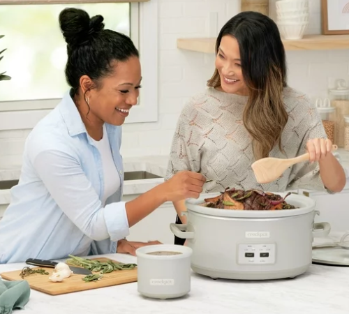 Crockpot 7-Quart Cook & Carry Slow Cooker Bundle $64.99 Shipped Free (Reg. $85)