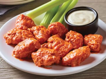 Applebee's 20 Boneless Wings: Free w/ $40 purchase