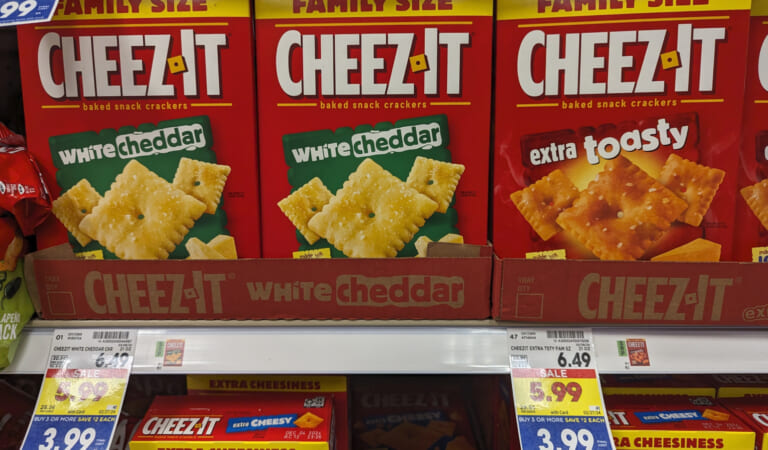 Family Size Cheez-It Crackers As Low As $2.99 At Kroger (Regular Price $6.49)