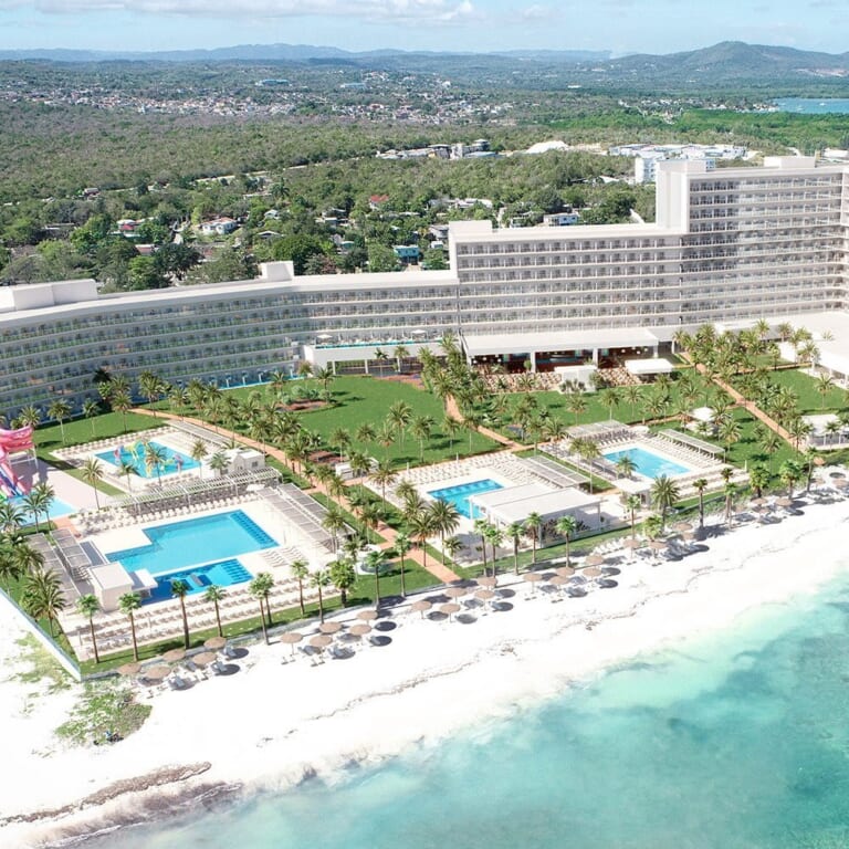 Brand New All-Inclusive Family Friendly Hotel RIU Palace Aquarelle in Jamaica From $139 per person/night