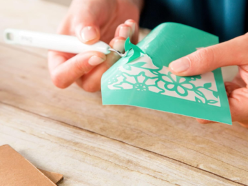 Cricut Weeder Tool $2.69 (Reg. $3.49)