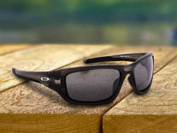 *HOT* Oakley Men’s Valve Polarized Sunglasses only $64.99 shipped (Reg. $234!)