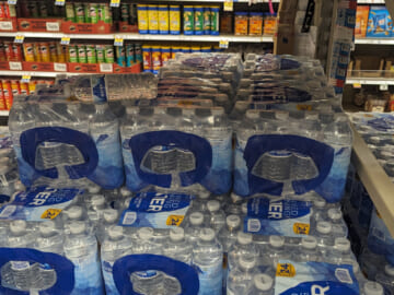 Kroger Purified Drinking Water 24-Pack Just $2.99 At Kroger
