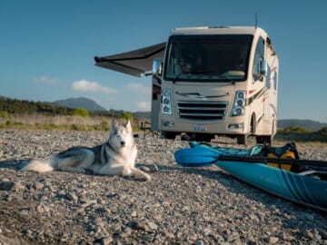 RVshare RV Rentals: $30 off bookings of $500 or more