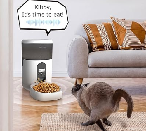 Automatic 4L Cat Food Dispenser $23.99 (Reg. $60)